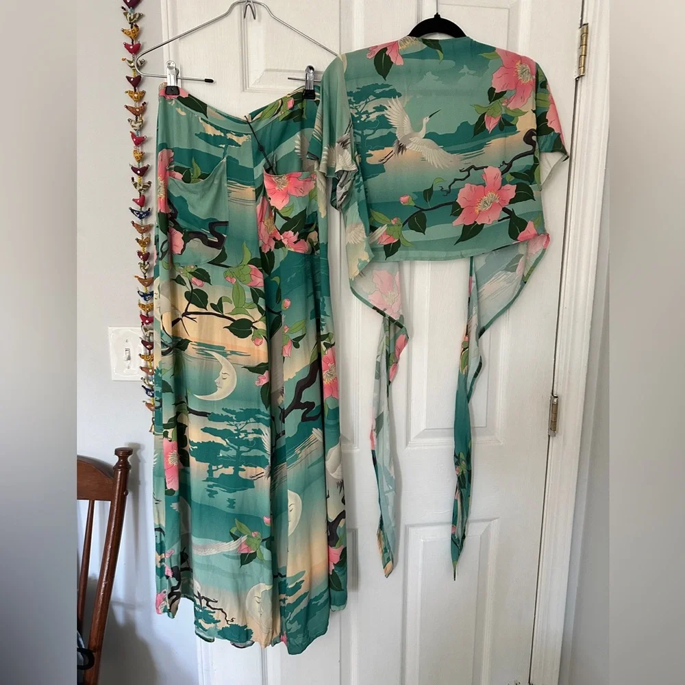 New spell nightingale crop top M & wide pants set S - Picture 3 of 16